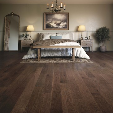 Brown Oak Hardwood flooring / Hermosa Mirage DreamVille